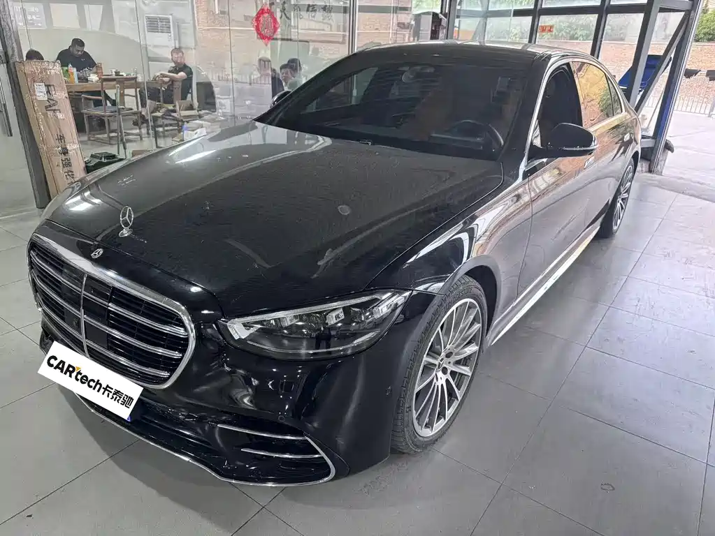 Mercedes-Benz S-Class 2023