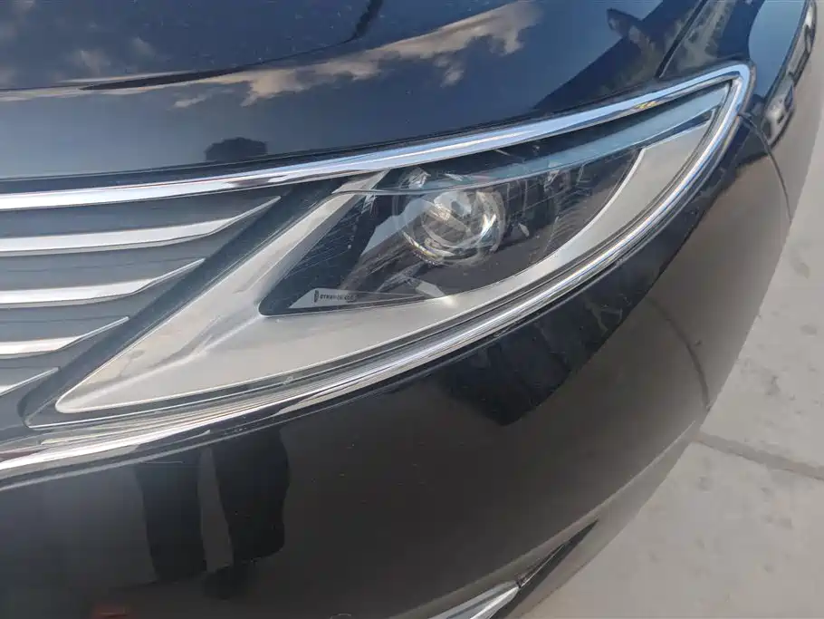 Lincoln MKZ 2014 2.0T