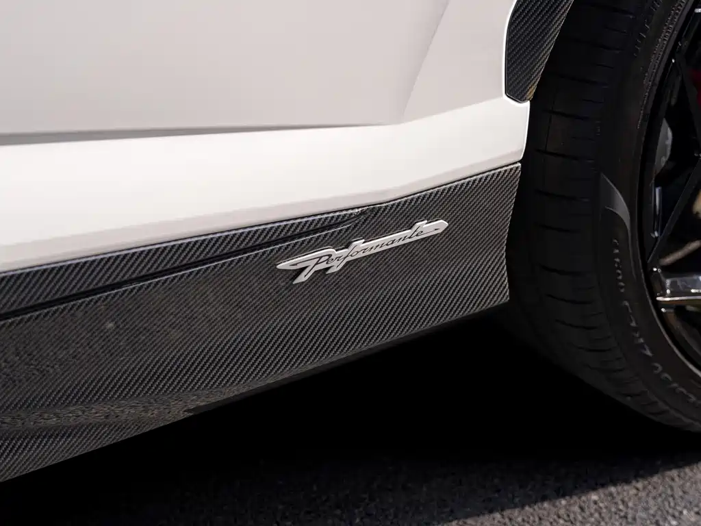 Lamborghini Urus — миниатюра 4