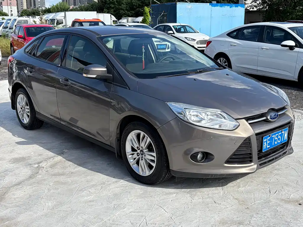 Ford Focus — миниатюра 3