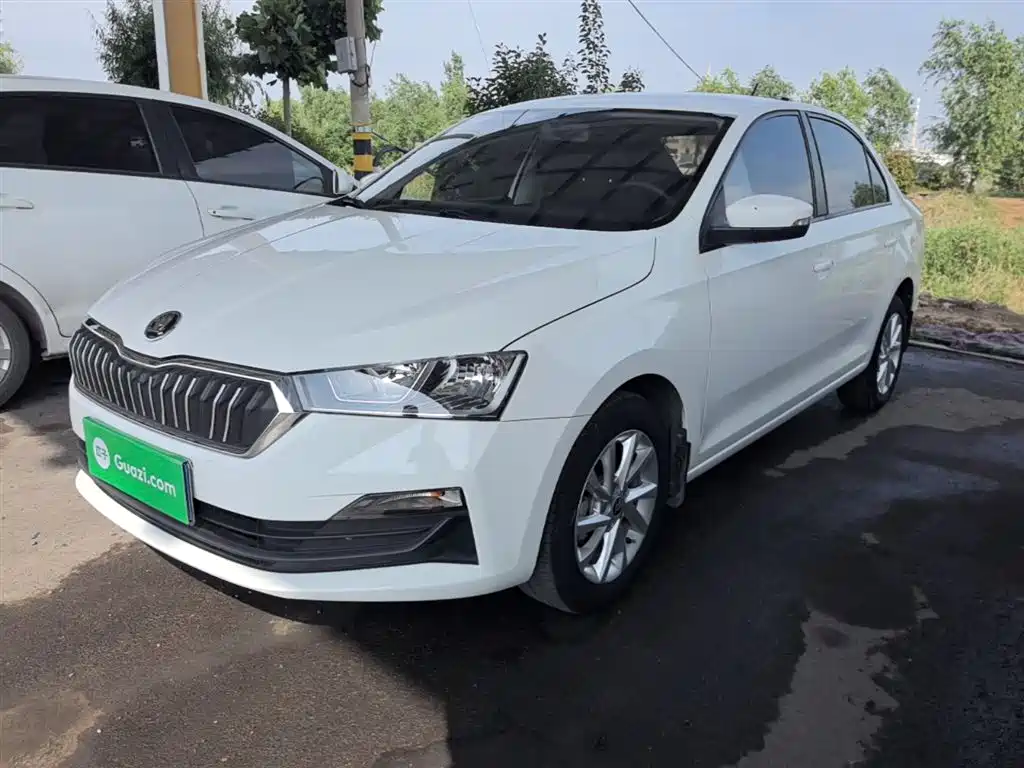 Skoda Rapid 2021