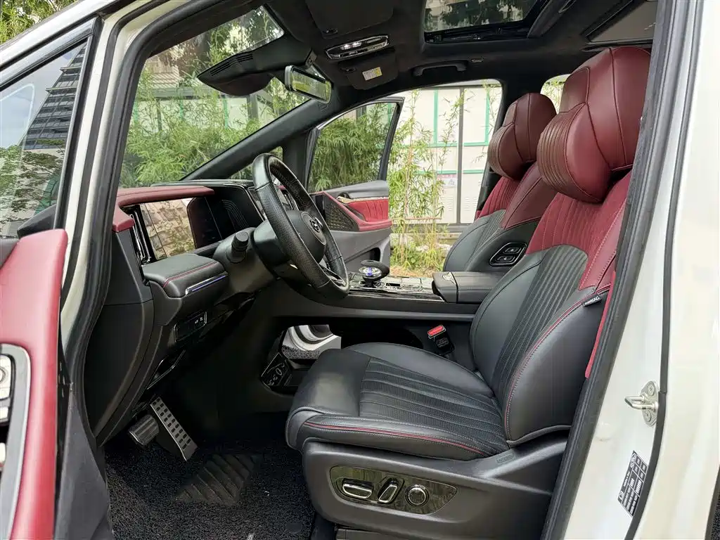 GAC Motor Trumpchi M8 — миниатюра 7