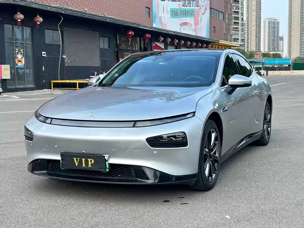 2021 Xpeng P7 - zdjęcie 1 z 9