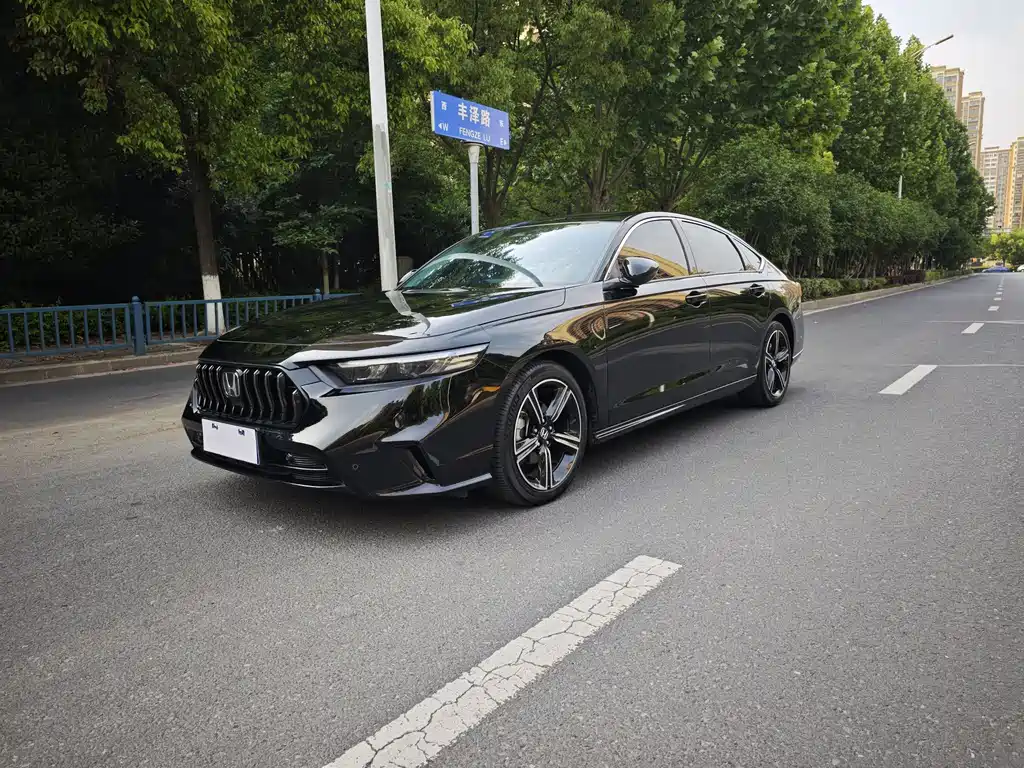 Honda Inspire 2024
