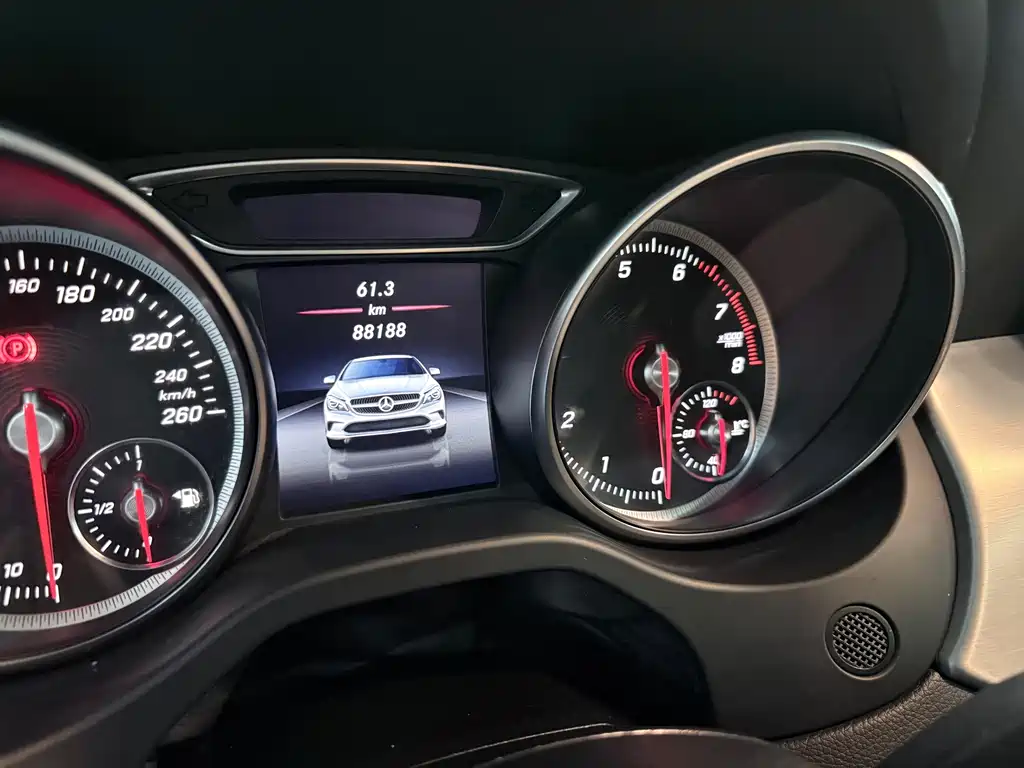 Mercedes-Benz CLA (Import) — миниатюра 10