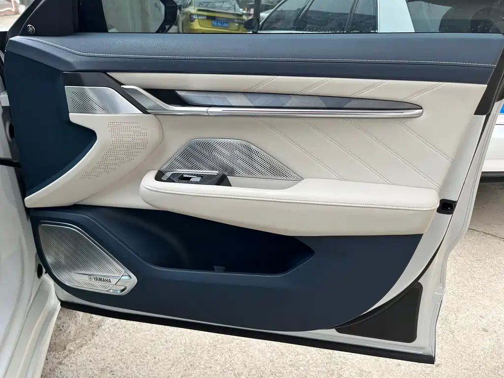 ZEEKR EXTREME KRYPTON 001