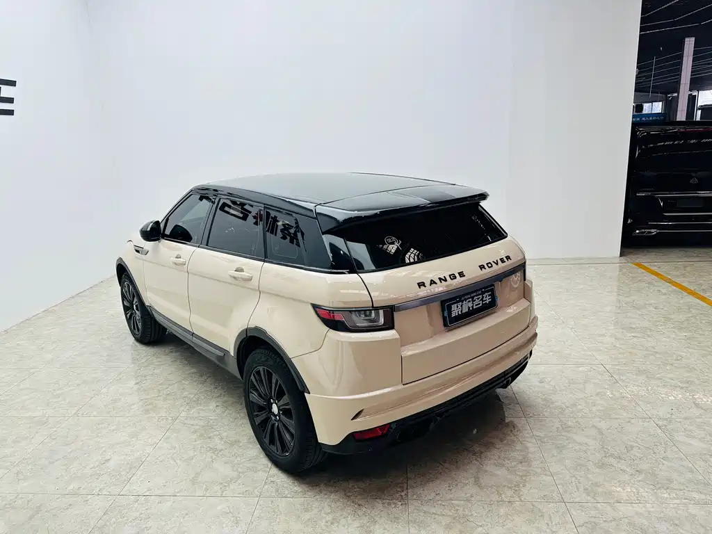 Land Rover Range Rover Evoque 2016 2.0T SE