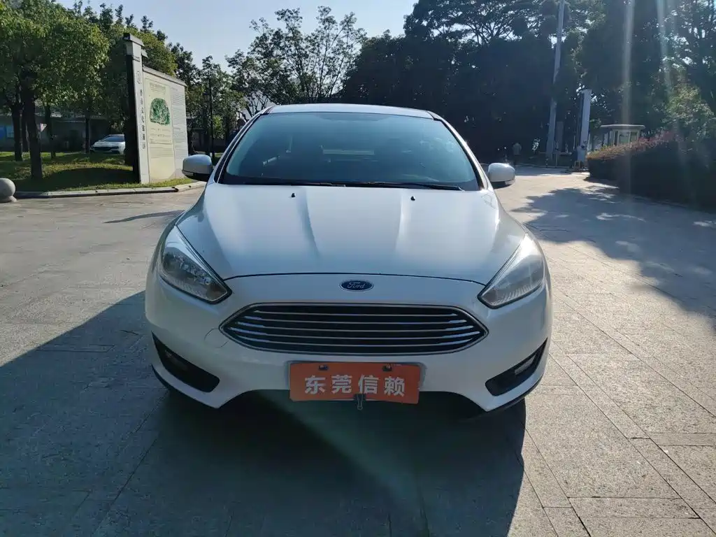 Ford Focus — миниатюра 3