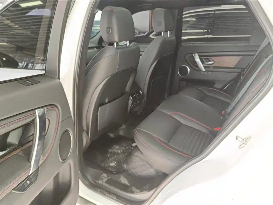 LAND ROVER DISCOVER SPORTS