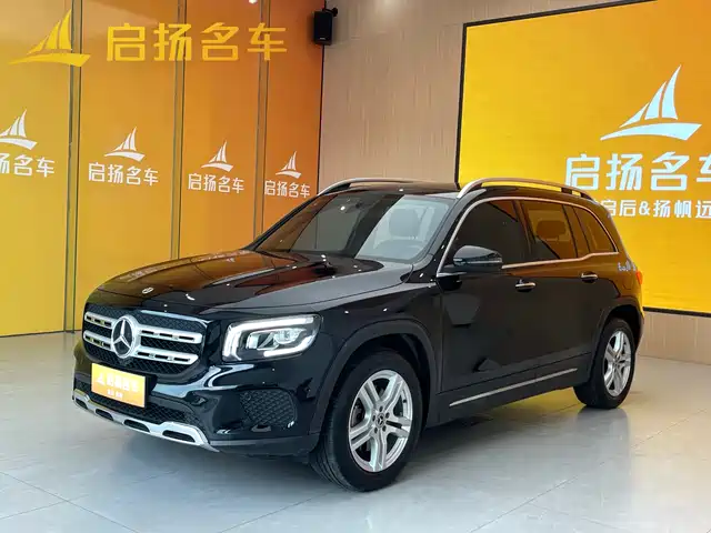 MERCEDES-BENZ GLB