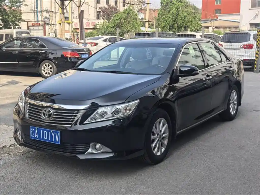 Toyota Camry 2013