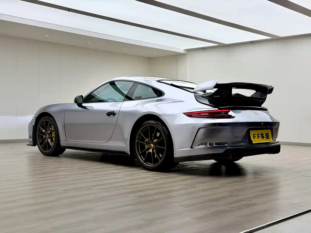 Porsche 911 2015 Carrera 3.4L Style Edition