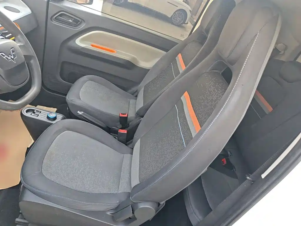 Wuling MINIEV — миниатюра 15