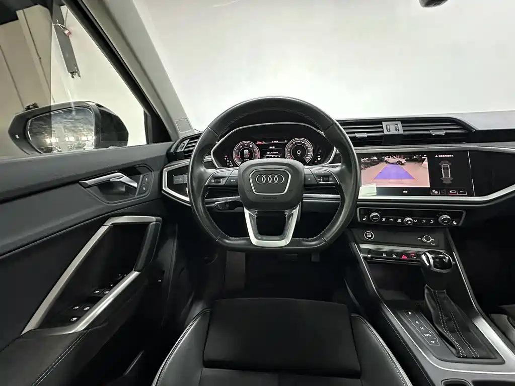 Audi Q3 — миниатюра 9