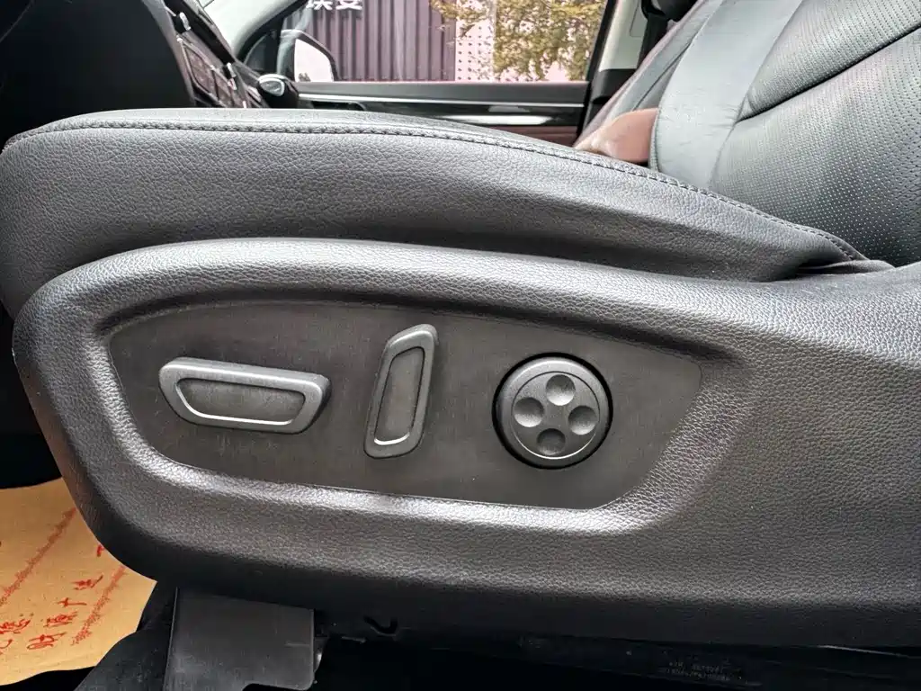 GAC Motor Trumpchi GS8 — миниатюра 6