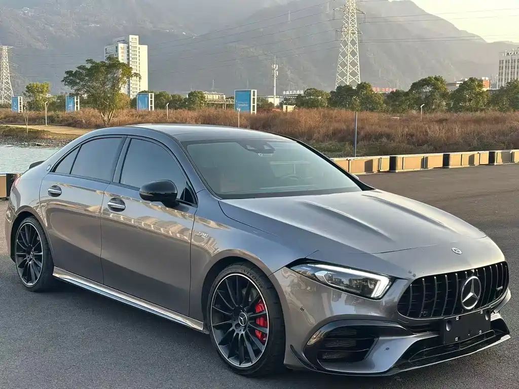 MERCEDES-BENZ A CLASS AMG