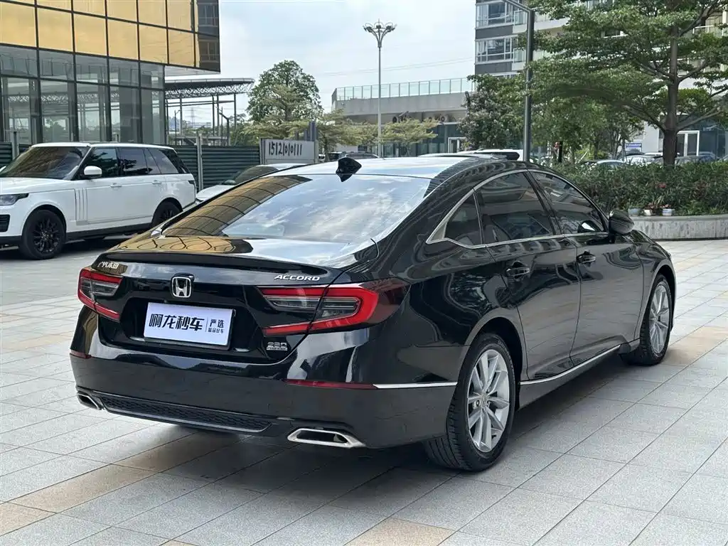 Honda Accord 2022 260TURBO Luxury