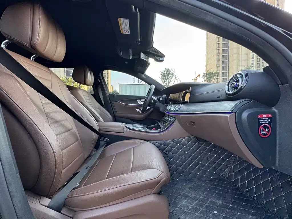 Mercedes-Benz E-Class New Energy — миниатюра 9