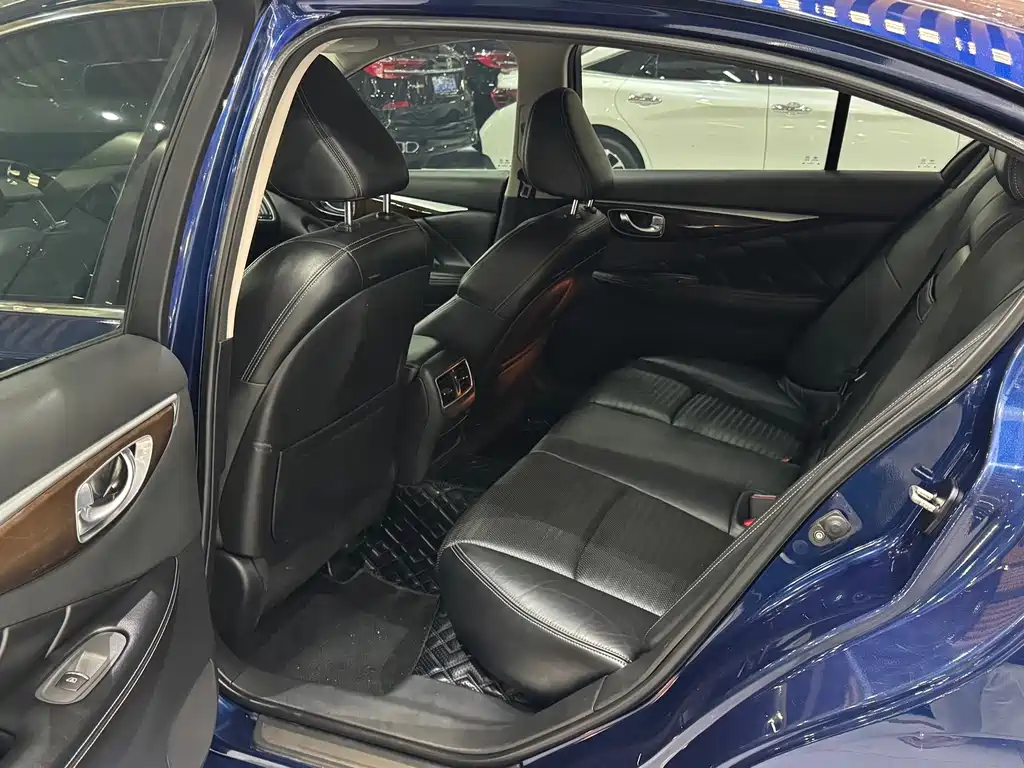 Infiniti Q50L — миниатюра 22