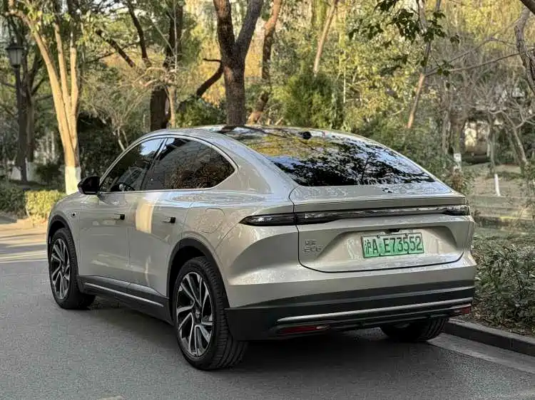 NIO NIO EC6