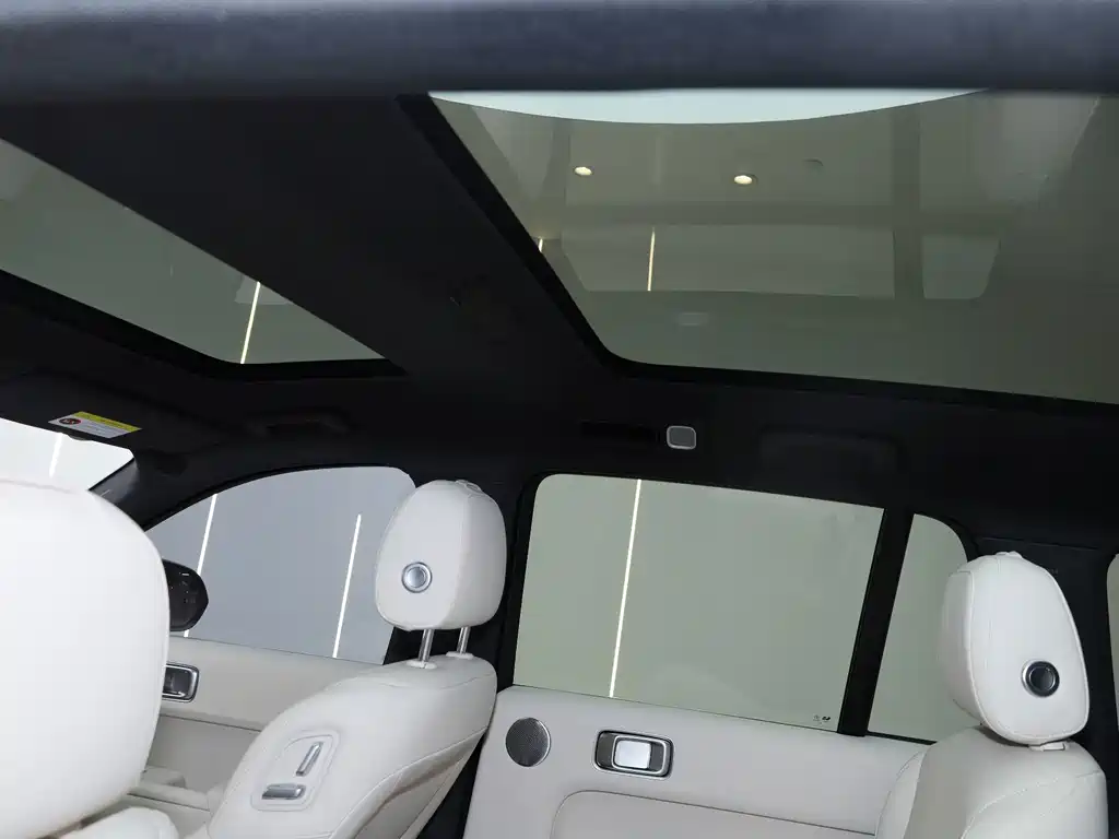 Li Auto Li L8 — миниатюра 13