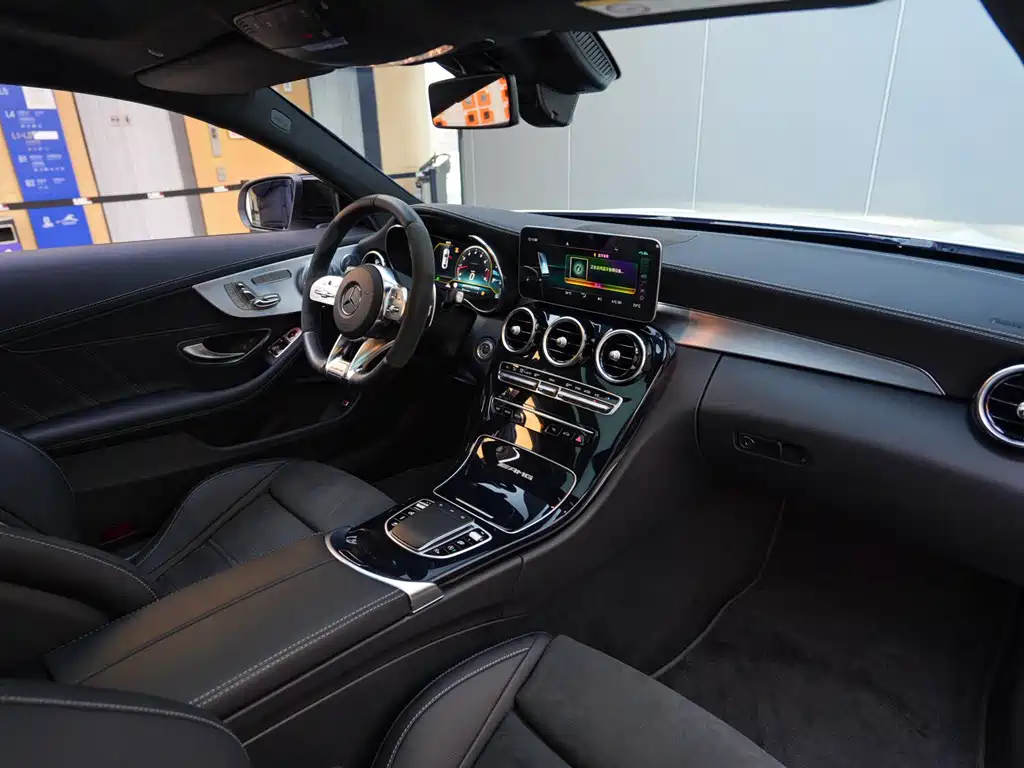 MERCEDES-BENZ C CLASS AMG