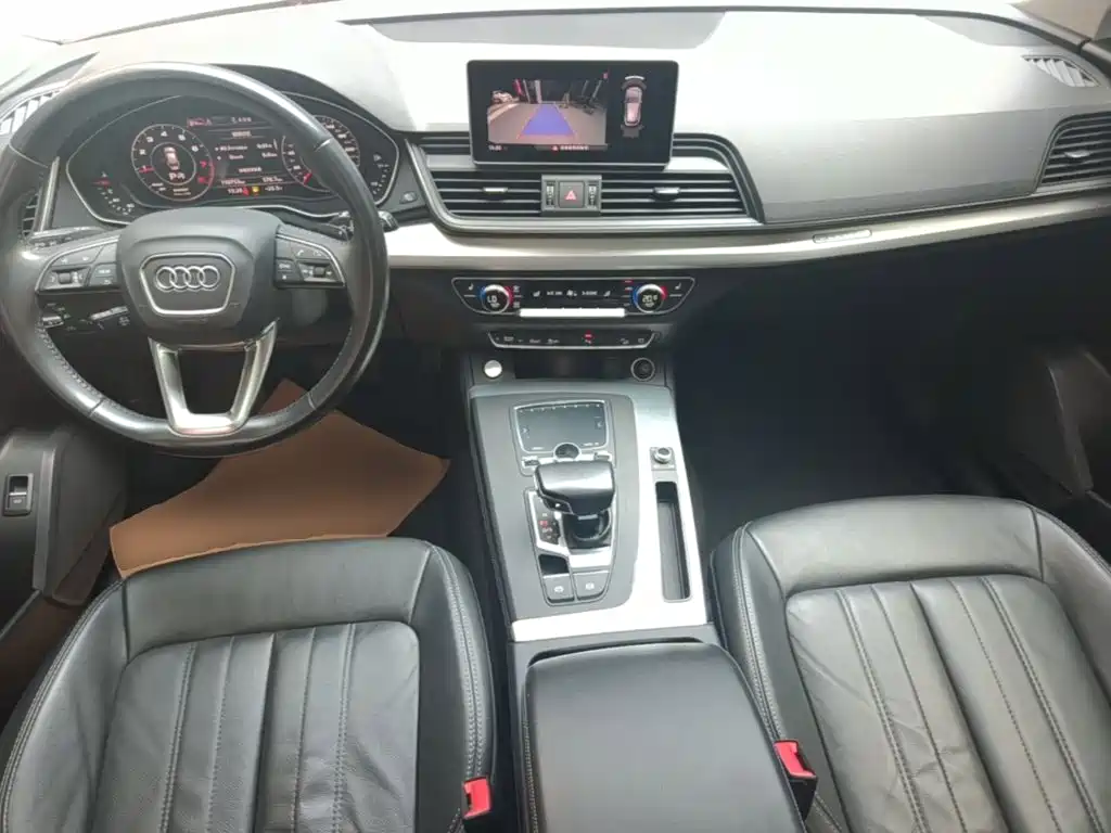 Audi Q5L — миниатюра 10