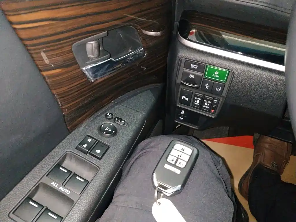 Honda Odyssey — миниатюра 9