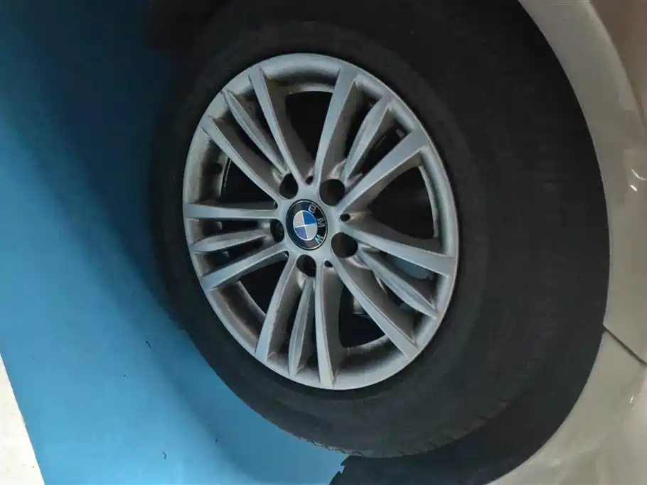 BMW 3 Series 3 2013 320Li Luxury