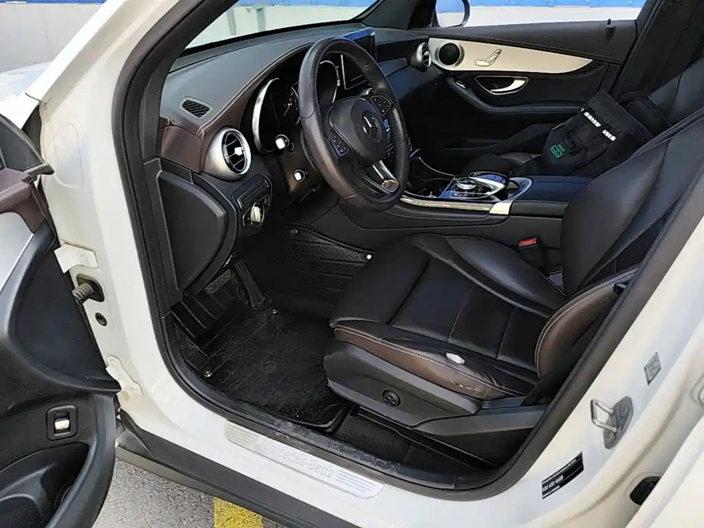 Mercedes-Benz GLC — миниатюра 21