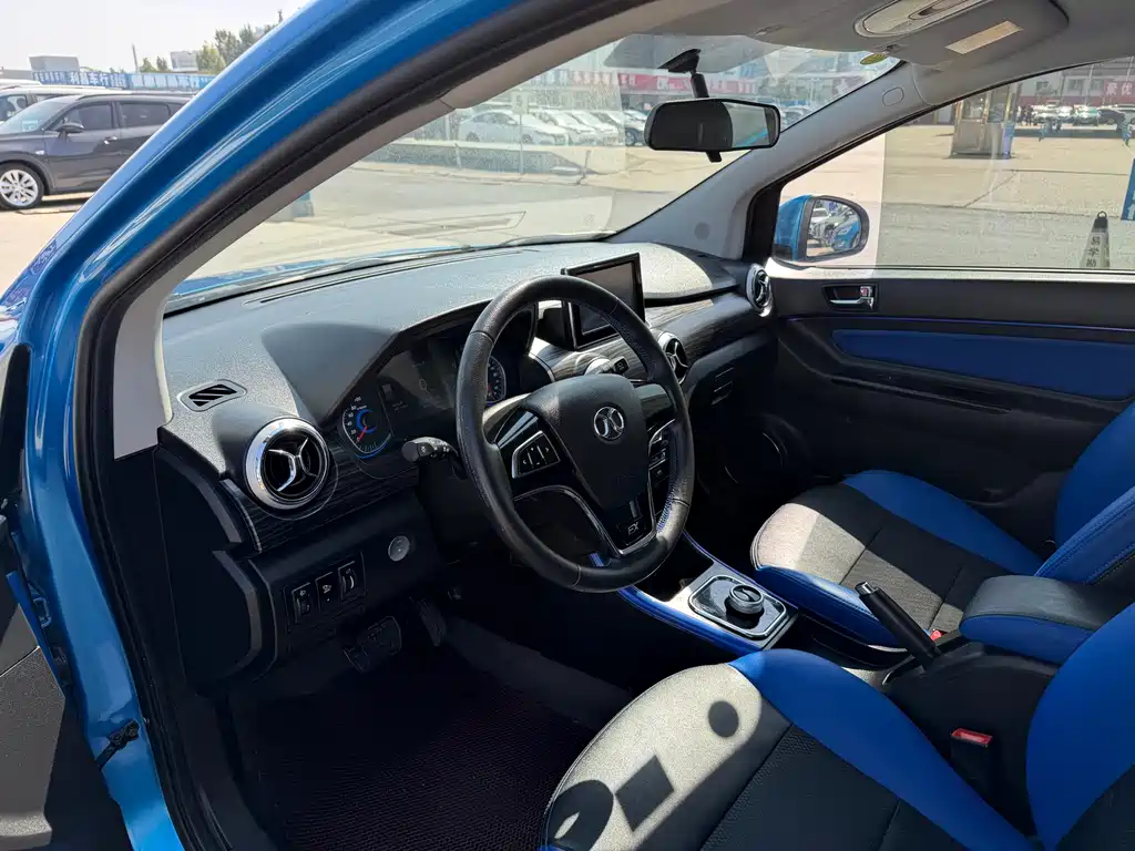 BAIC New Energy EX — миниатюра 7