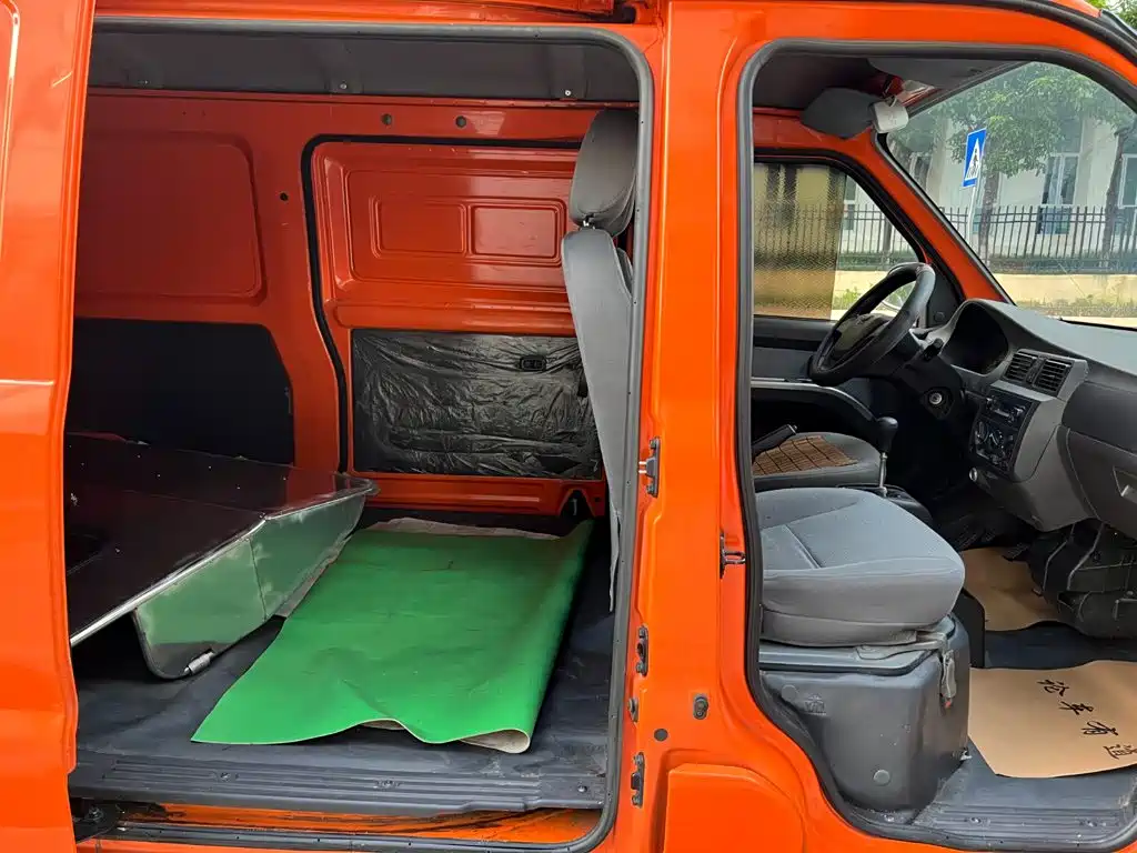 Wuling Rongguang — миниатюра 20
