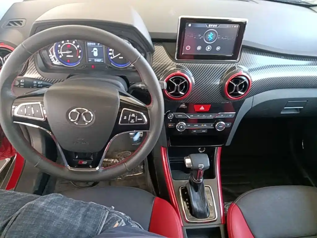 BAIC Senova X25 — миниатюра 10