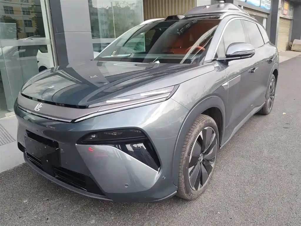 Byd 唐L 2025
