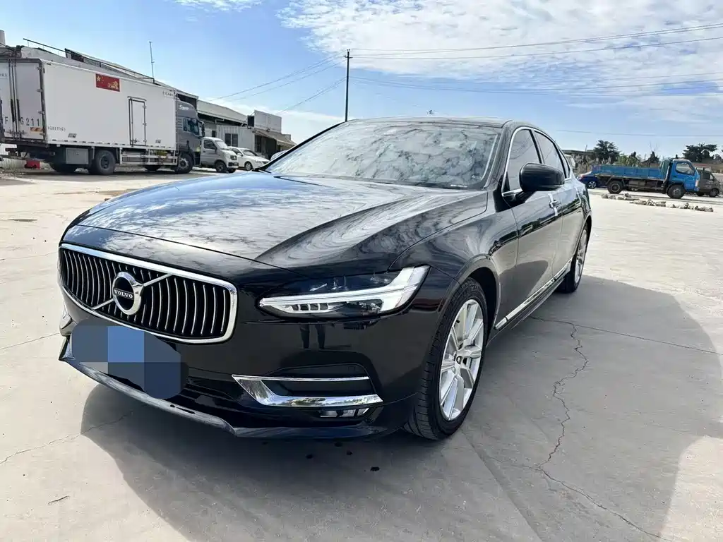 Volvo S90 2019
