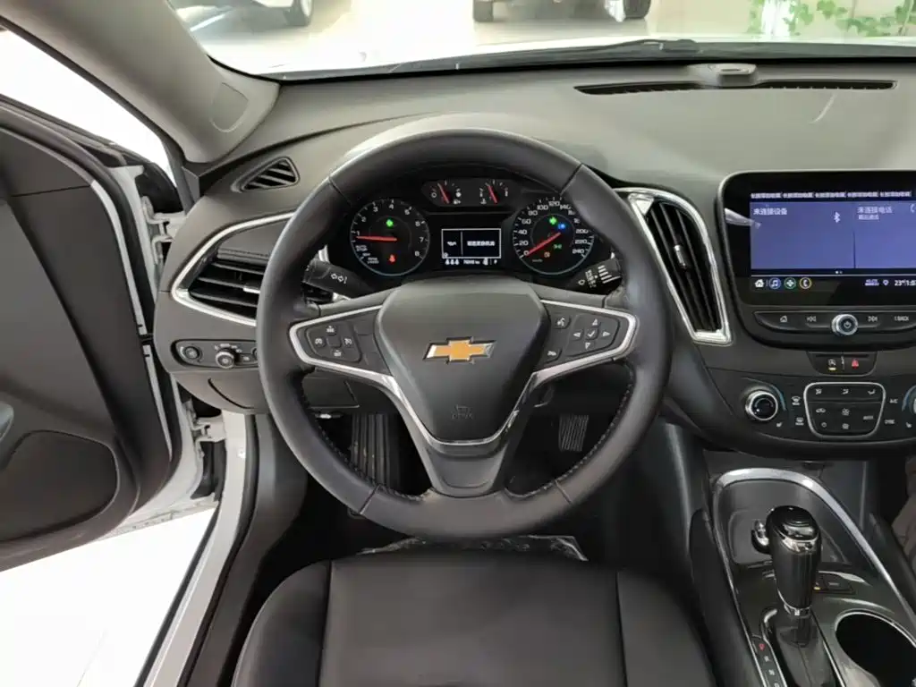 Chevrolet Malibu XL — миниатюра 11