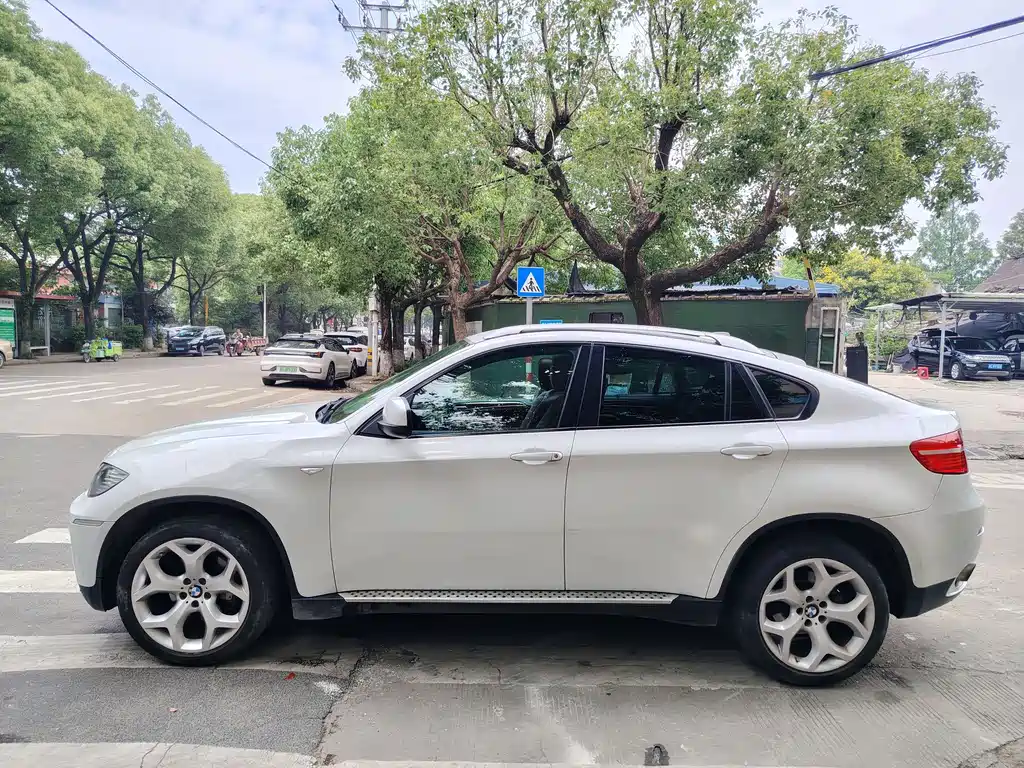 BMW X6 2012 xDrive35i