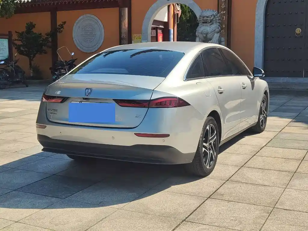 Roewe D7 — миниатюра 11