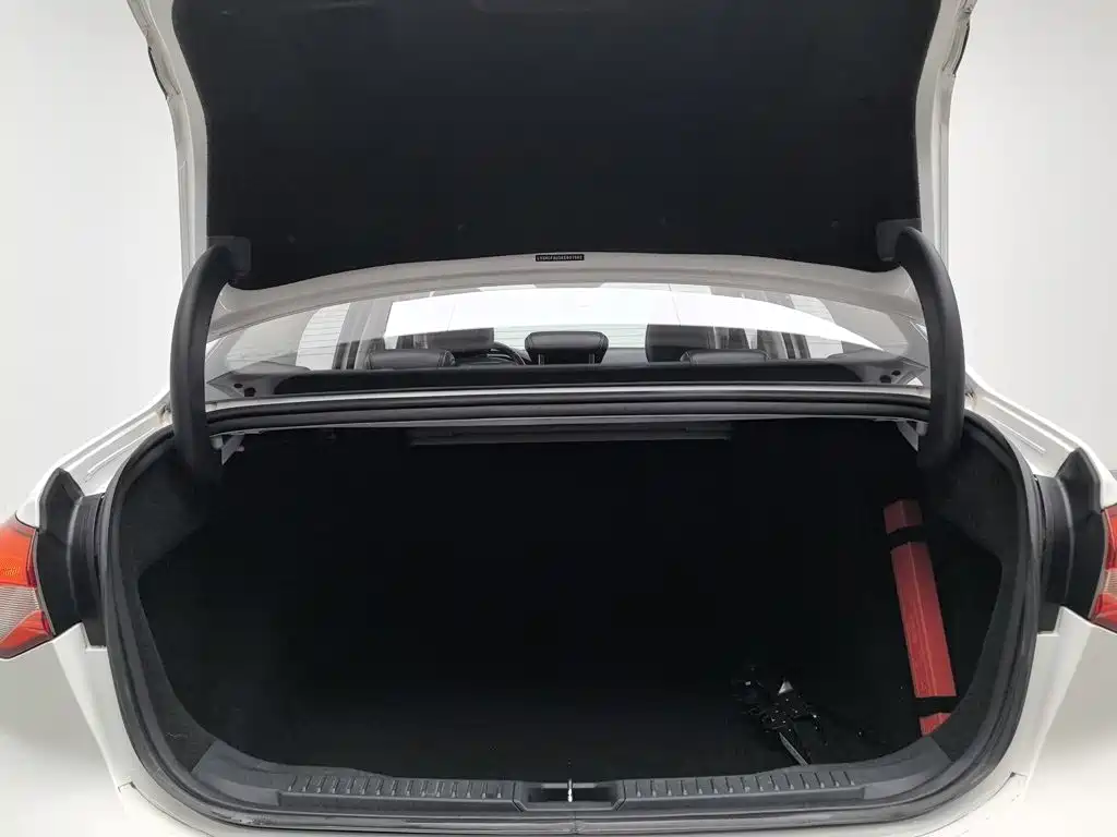Ford Focus — миниатюра 16