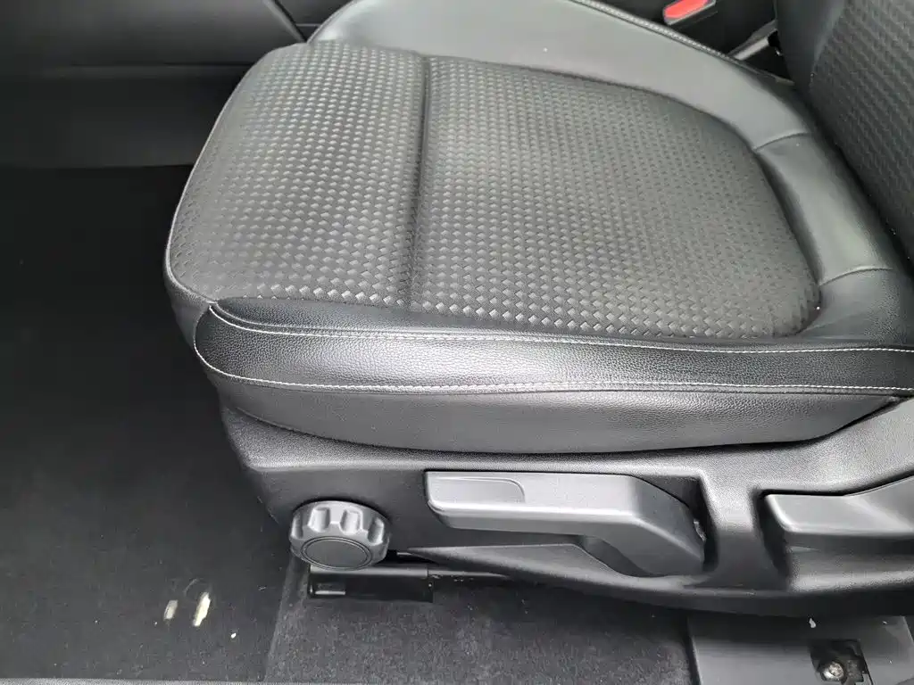 Ford Focus — миниатюра 20