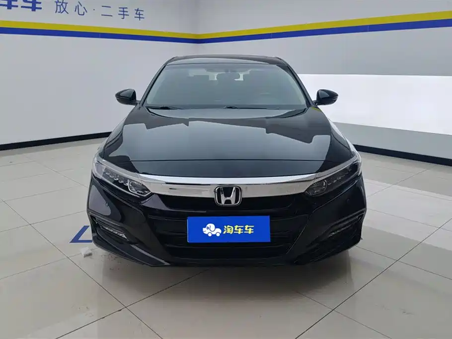 Honda Accord 2018 260TURBO Elite V