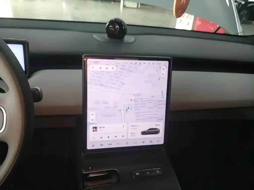 NIO ET5T — миниатюра 13