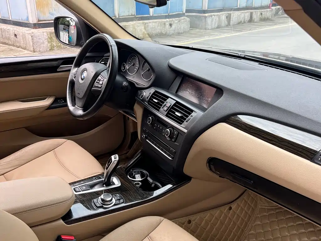 BMW X3 (Import) — миниатюра 6