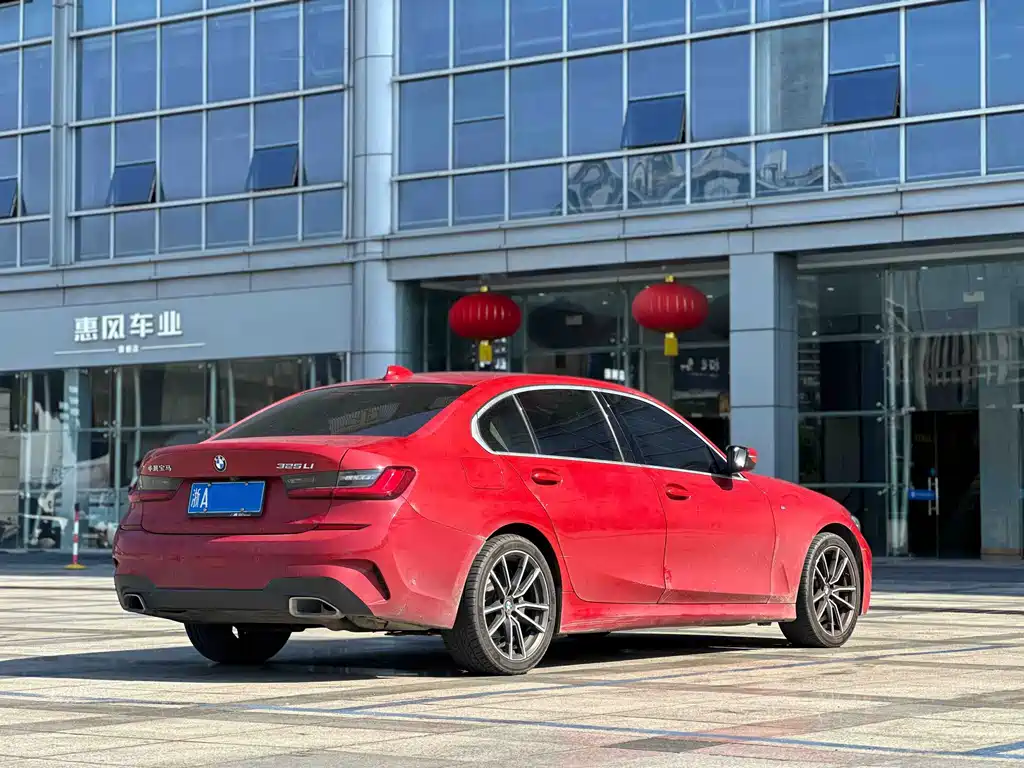 BMW 3 Series — миниатюра 6