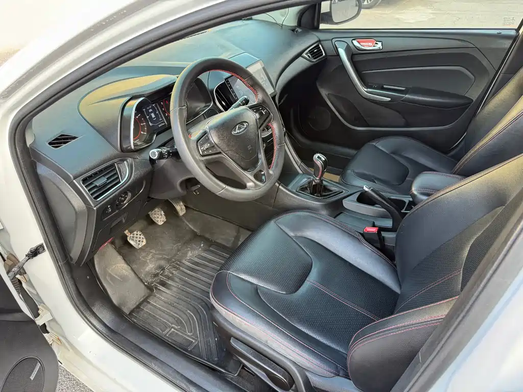 CHERY ARRIZO 5