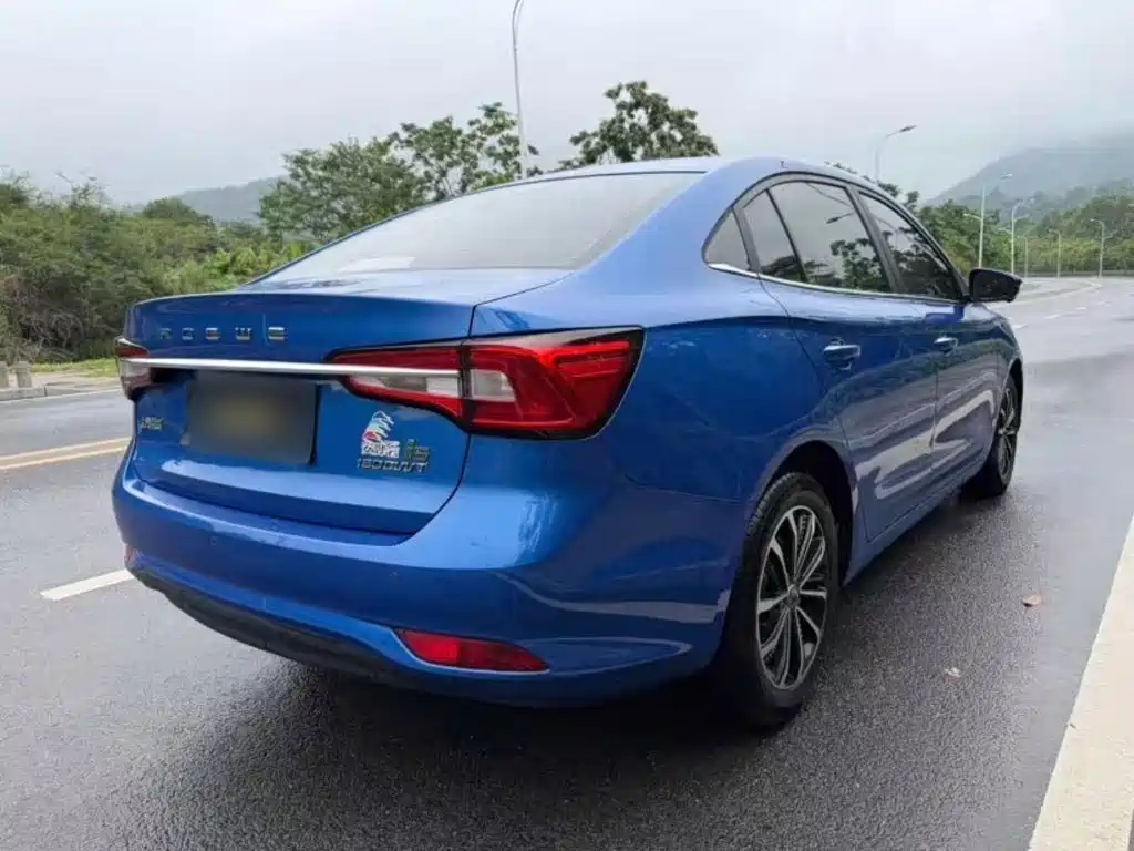 Roewe i5 — миниатюра 12
