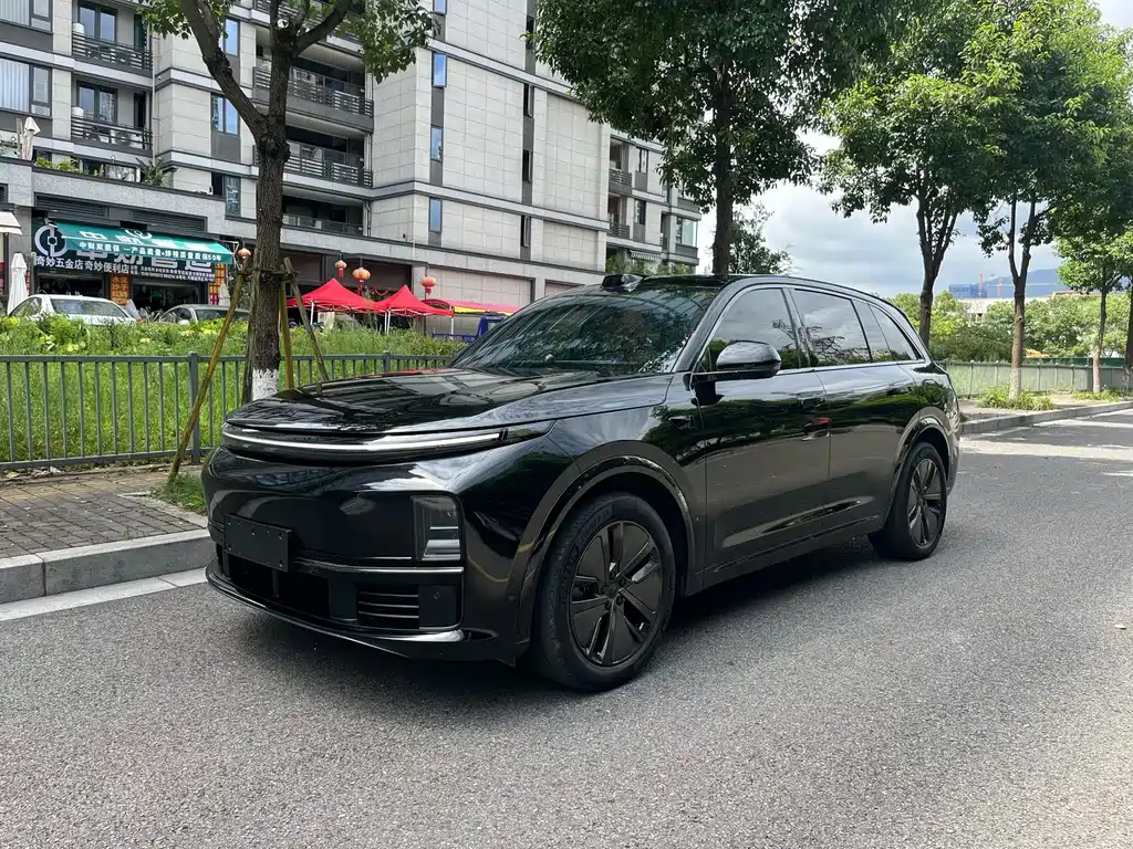 Li Auto L7