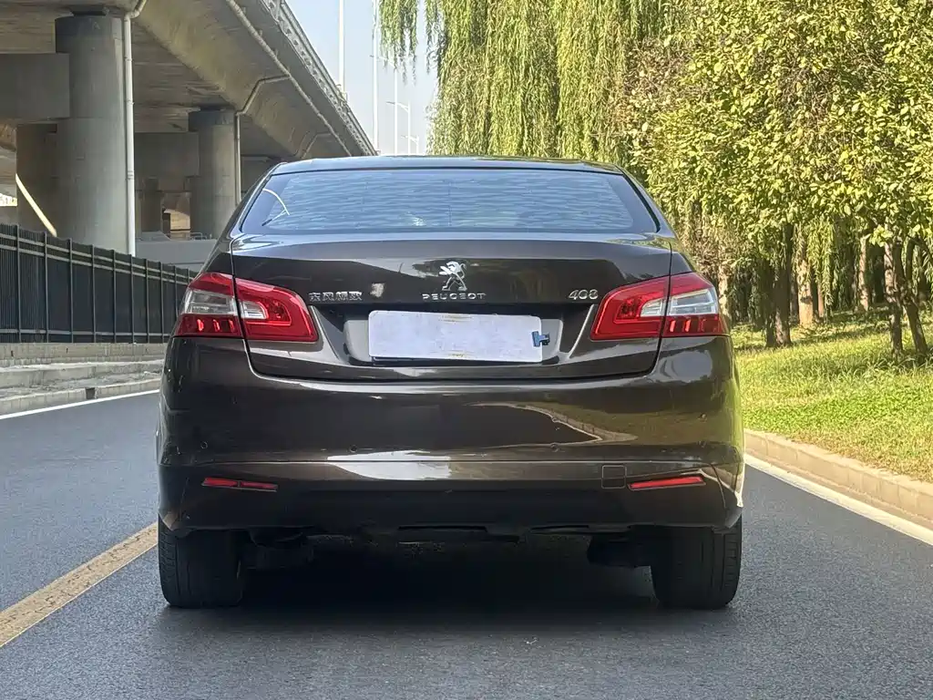 Peugeot 408 — миниатюра 5