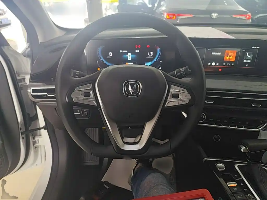 Changan Eado — миниатюра 11