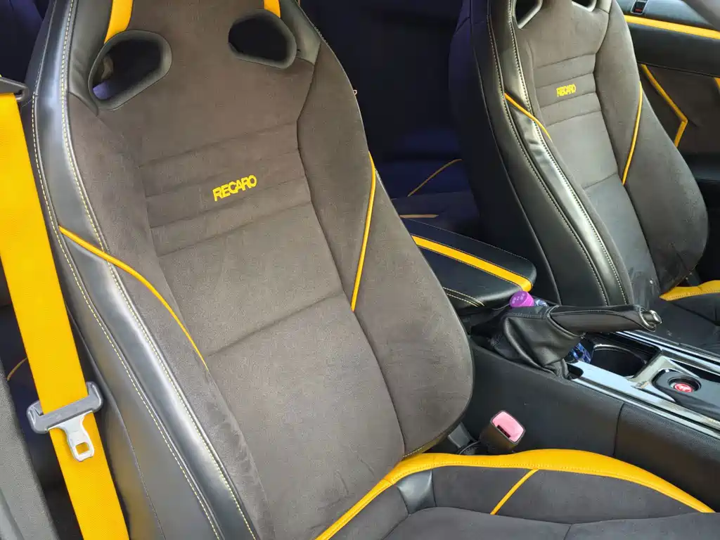 Nissan GT-R — миниатюра 10